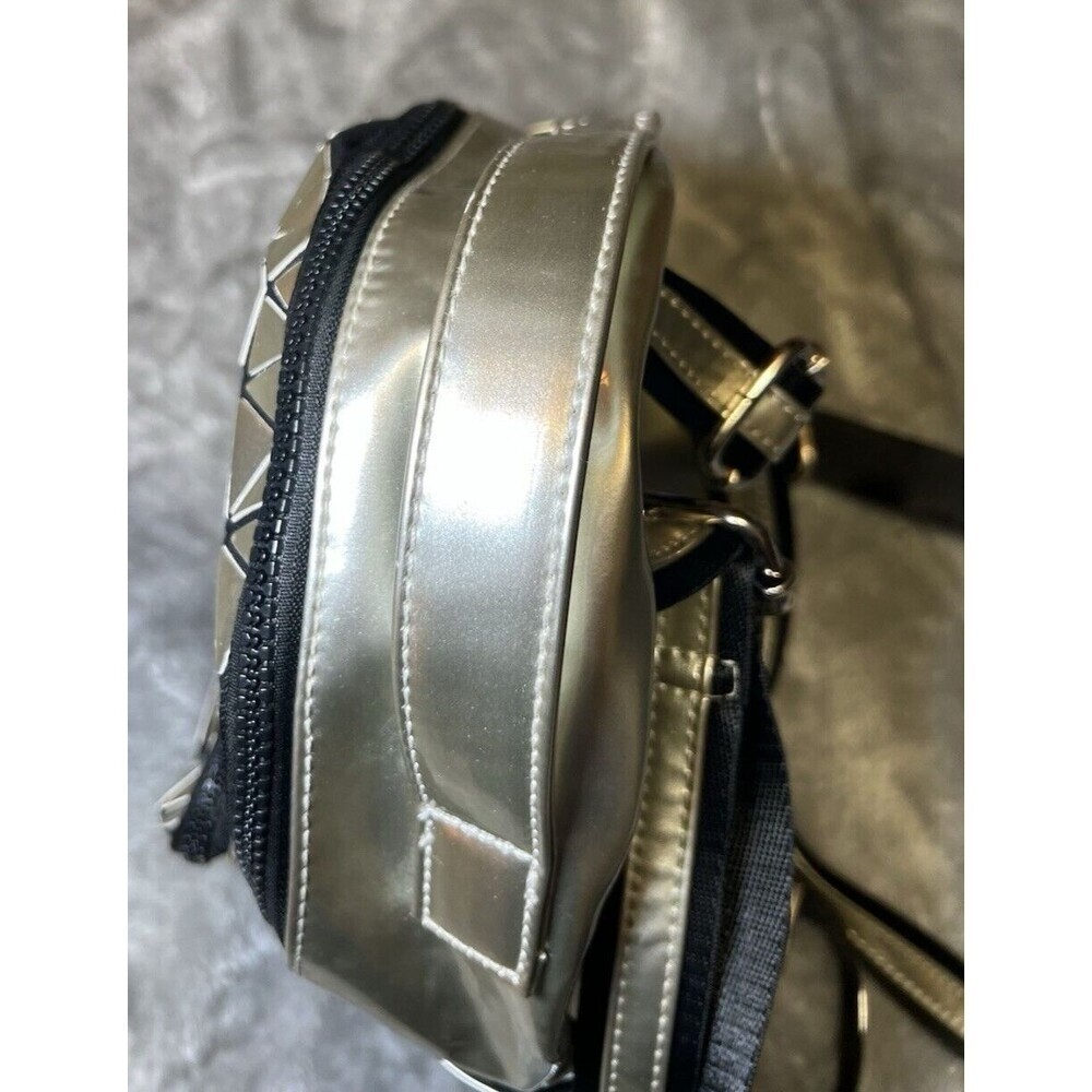 Sondra Roberts Squared Silver Metallic Geometric Pattern Mini Backpack Bag - Picture 8 of 15